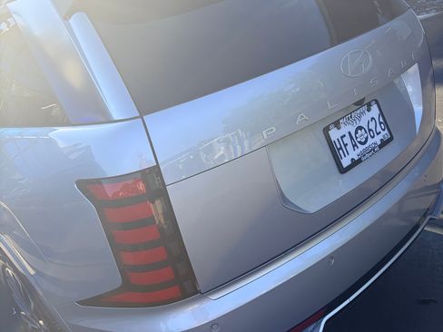 Used 2026 Hyundai Palisade Calligraphy FWD image 17