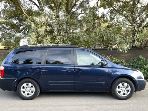 Used 2007 Kia Sedona LX image 5