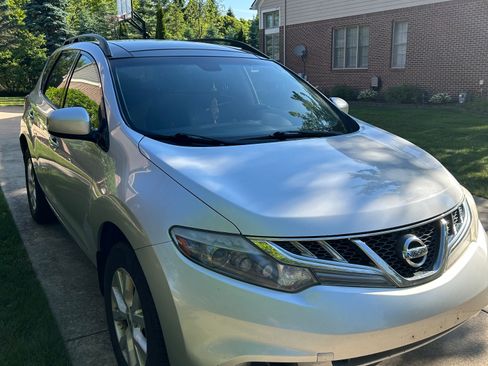 Used 2011 Nissan Murano SL AWD/4WD image 2