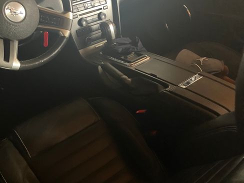 Used 2013 Ford Mustang GT Premium w/ Security Pkg image 11