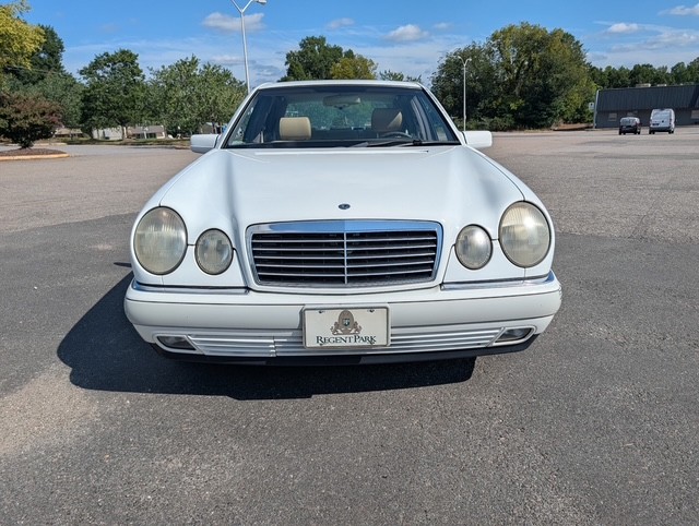 Used 1997 Mercedes-Benz E 320 Sedan image 10