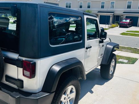 Used 2008 Jeep Wrangler X AWD/4WD image 2