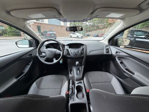 Used 2013 Ford Focus S FWD image 11