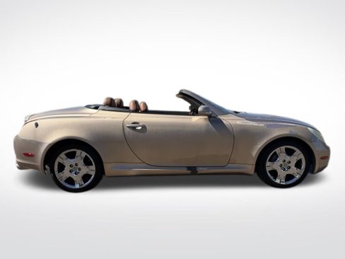 Used 2004 Lexus SC 430 Convertible RWD image 10