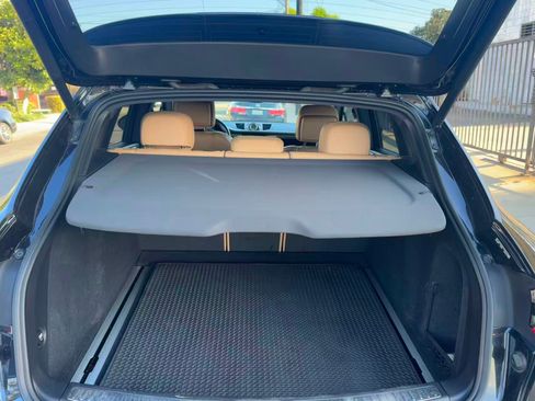 Used 2018 Porsche Macan S image 15