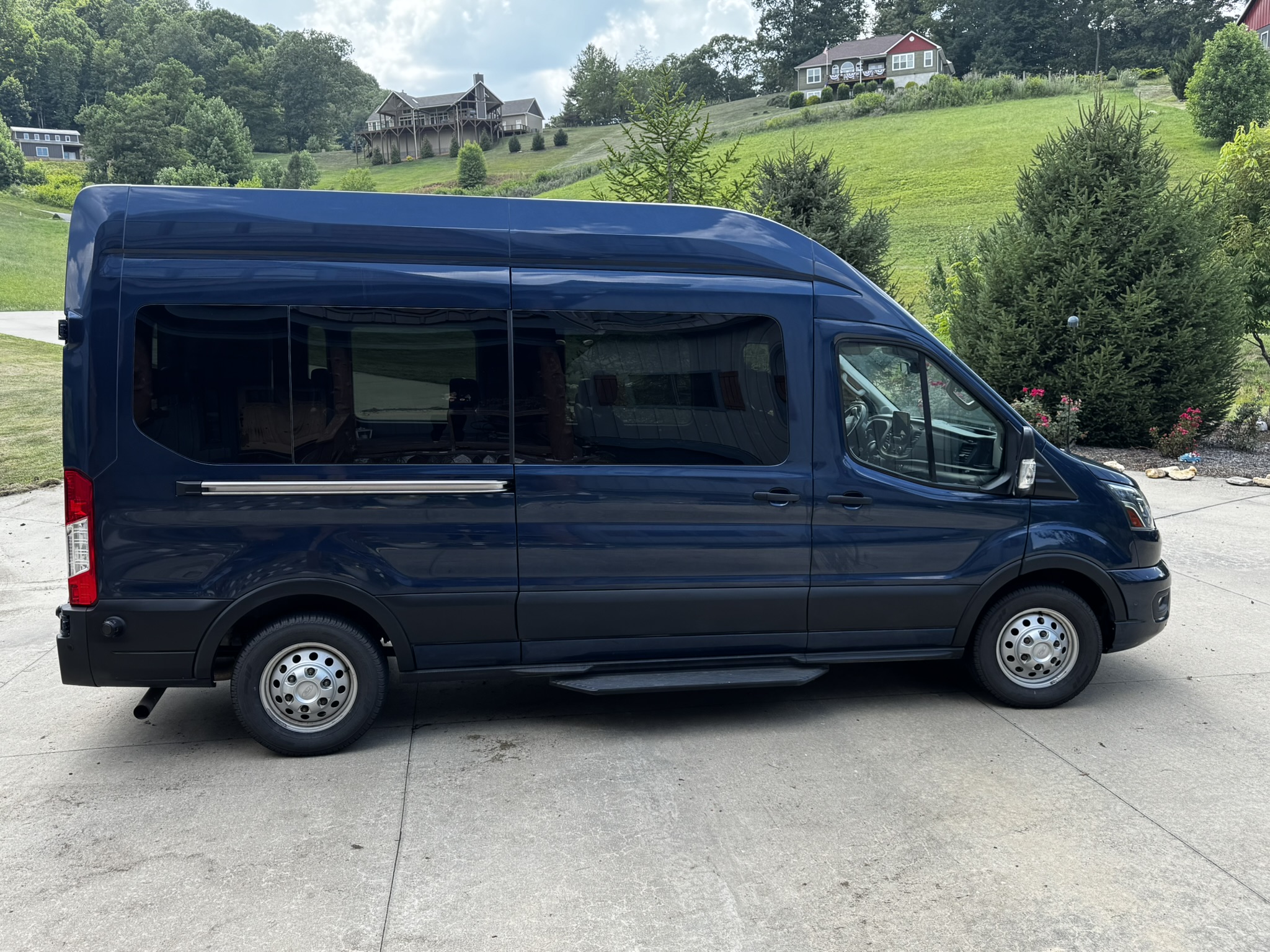 Used 2020 Ford Transit 350 XLT AWD/4WD image 1