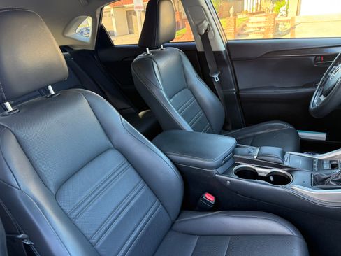Used 2018 Lexus NX 300h AWD w/ Premium Package image 11