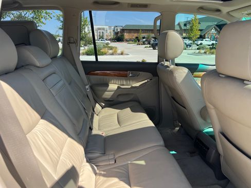 Used 2003 Lexus GX 470 image 12