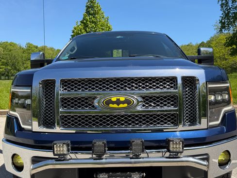 Used 2011 Ford F150 Lariat w/ Lariat Chrome Pkg AWD/4WD image 8