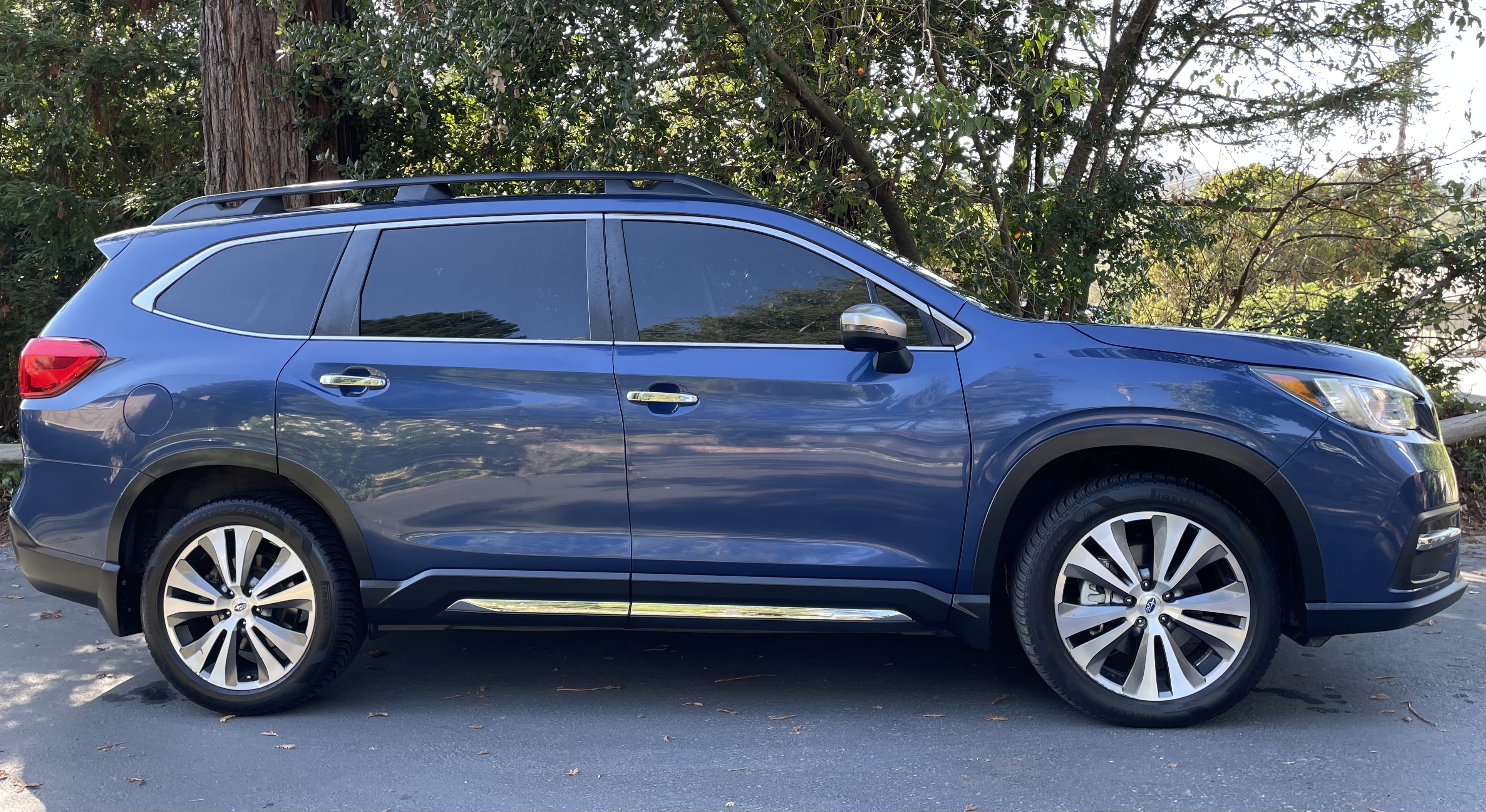 Used 2021 Subaru Ascent Touring w/ Popular Package #2 AWD/4WD image 2