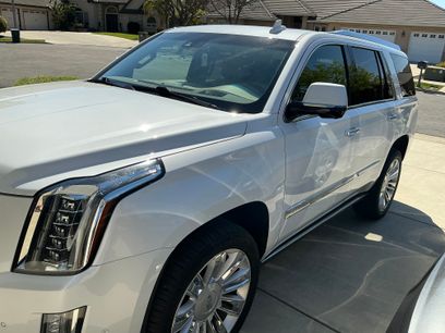 Used 2019 Cadillac Escalade Platinum