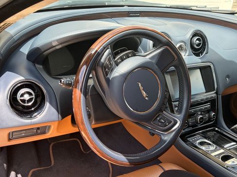 Used 2015 Jaguar XJ L Portfolio AWD/4WD image 2