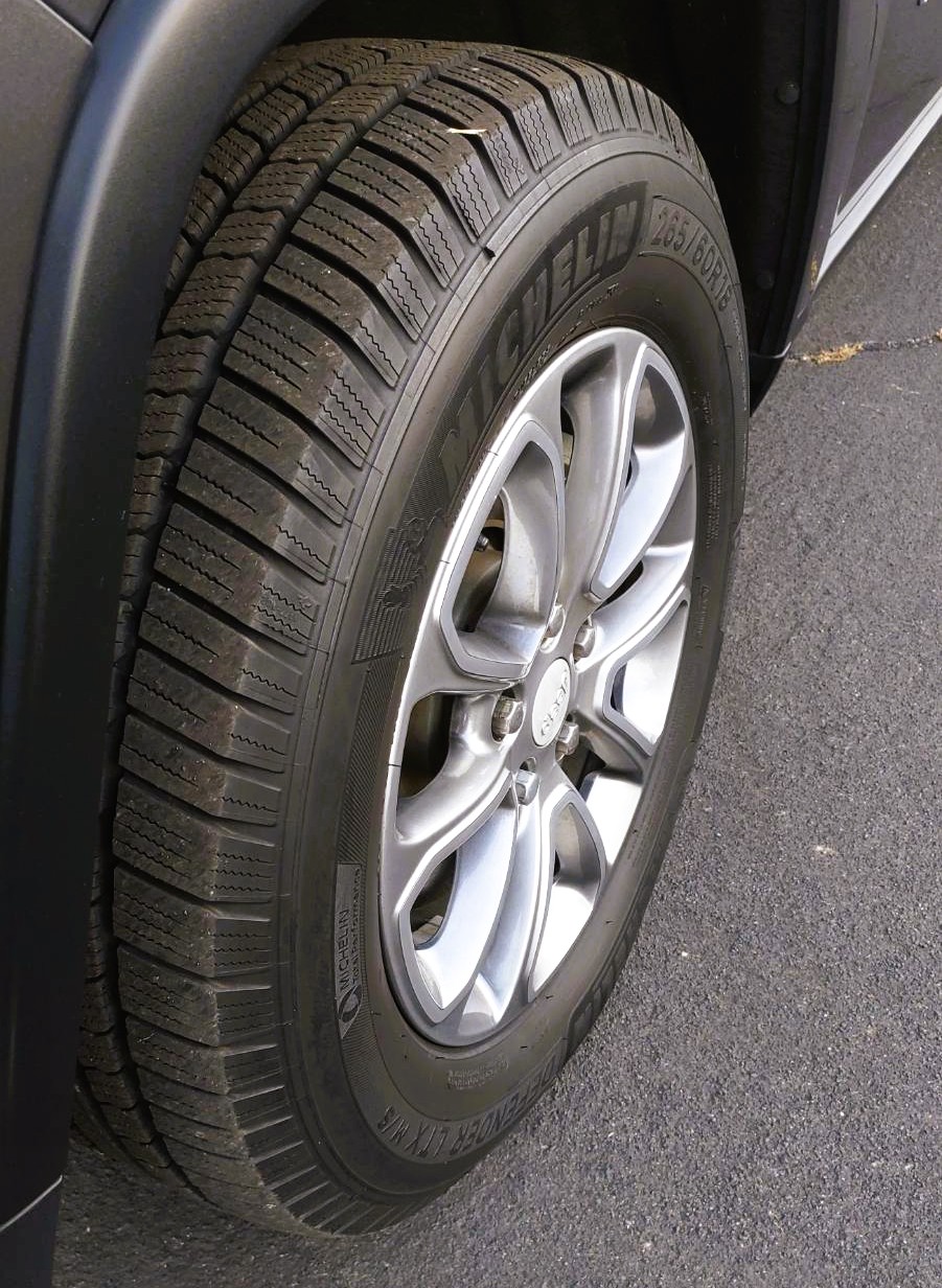 Used 2014 Jeep Grand Cherokee Limited AWD/4WD image 28