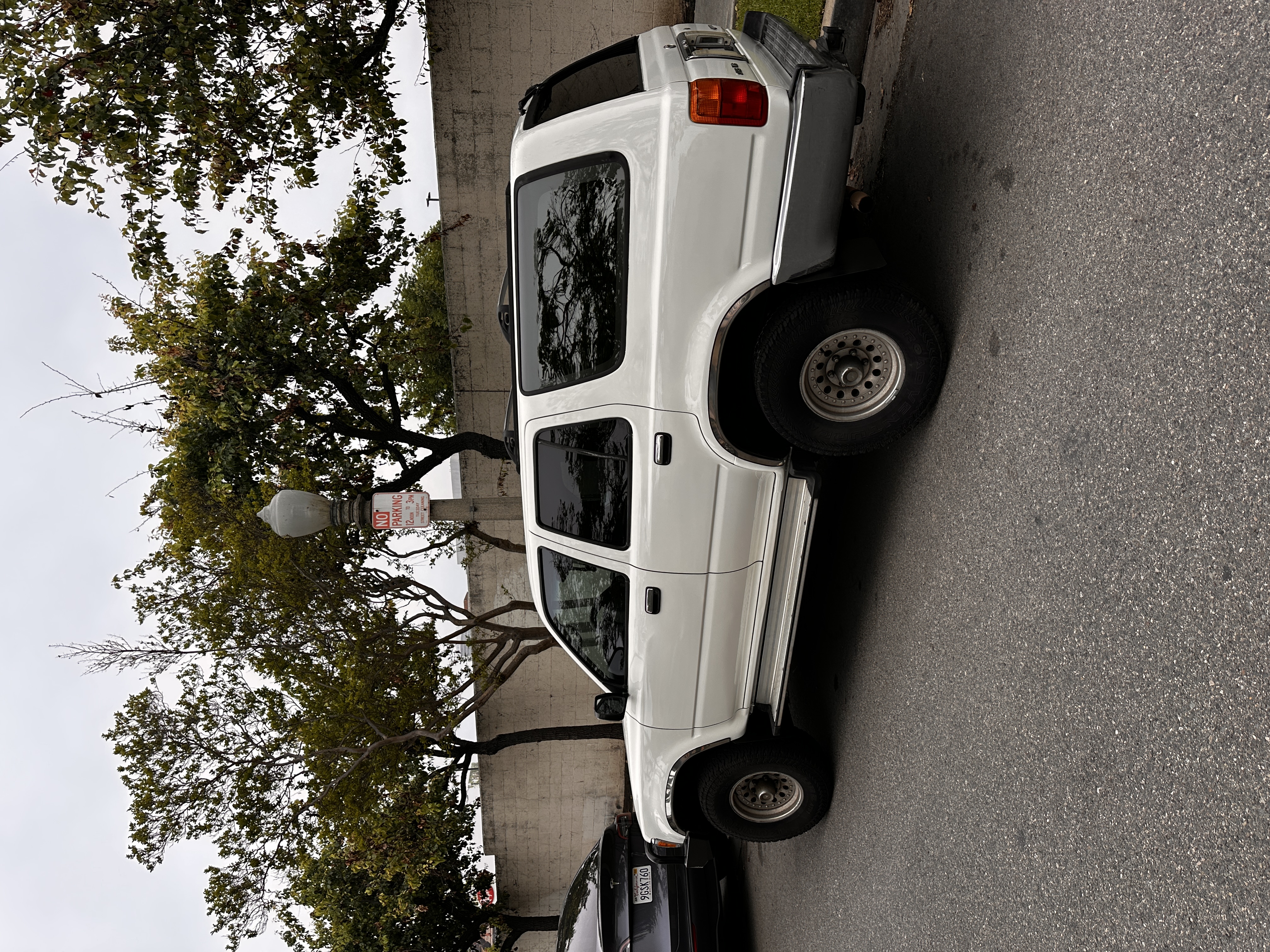 Used 1993 Toyota 4Runner SR5 AWD/4WD image 4