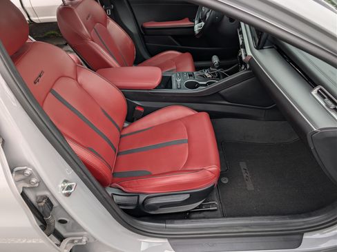 Used 2022 Kia K5 GT-Line w/ GT-Line Awd Premium Package image 6