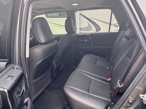 Used 2019 Toyota 4Runner TRD Off-Road Premium image 13