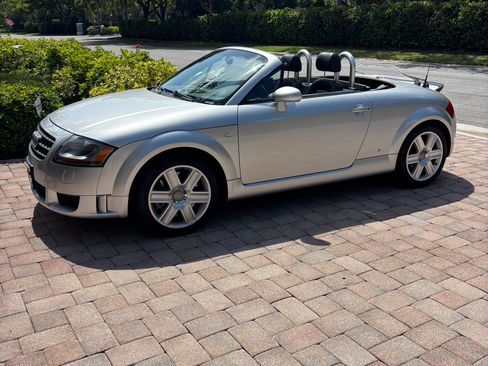 Used 2004 Audi TT 3.2 AWD/4WD image 12