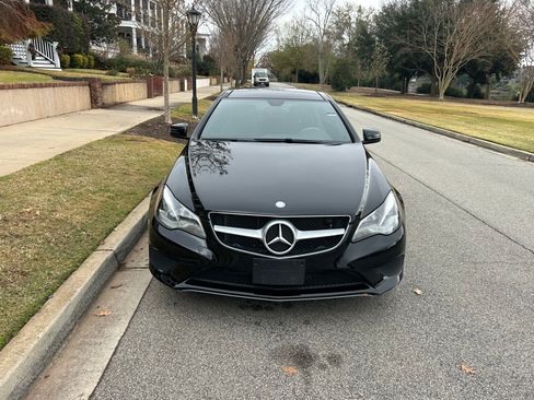 Used 2014 Mercedes-Benz E 350 Coupe image 4