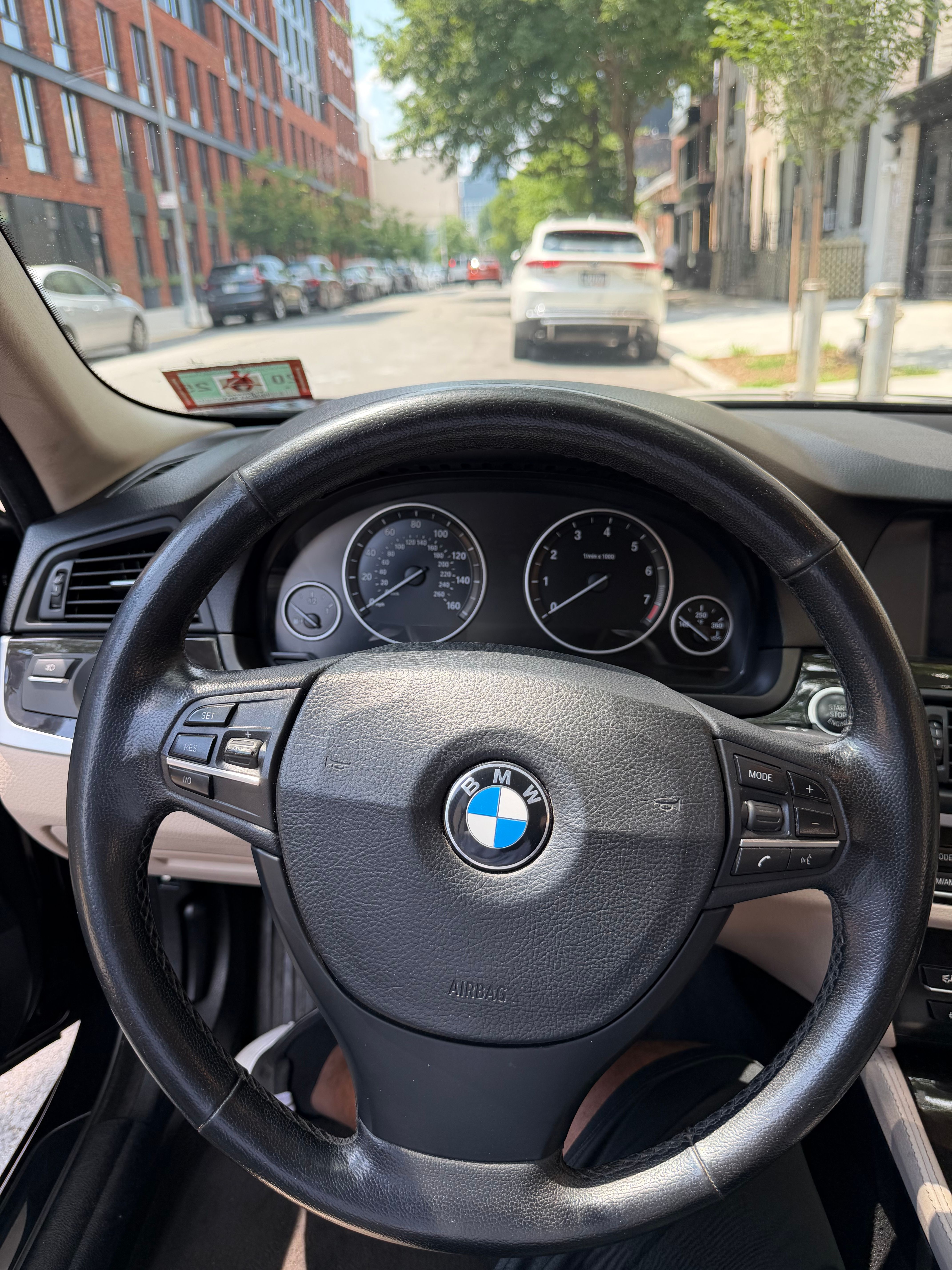Used 2013 BMW 528i xDrive Sedan AWD/4WD image 15
