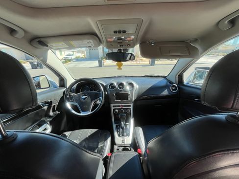 Used 2015 Chevrolet Captiva Sport LTZ image 11