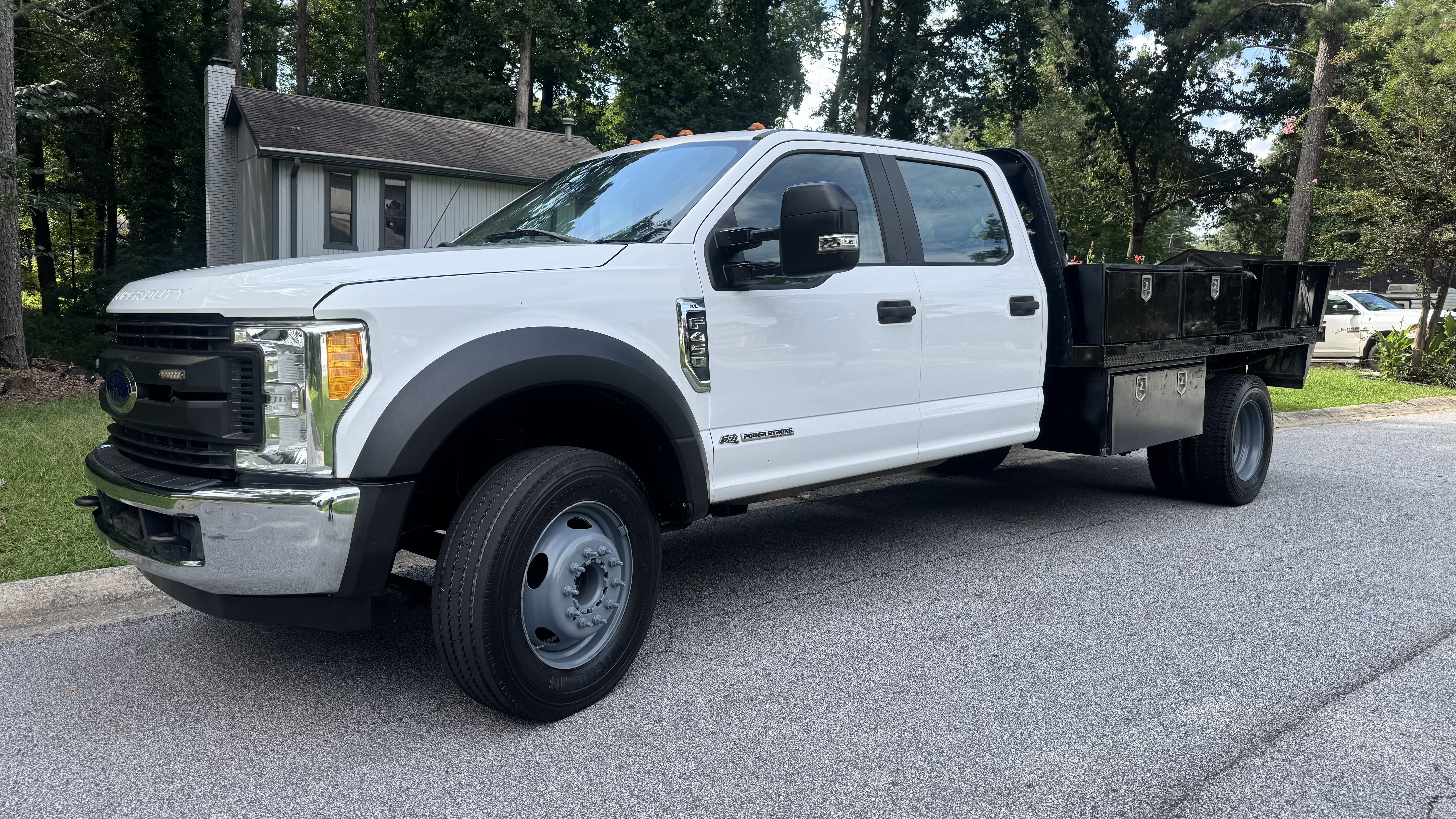Used 2017 Ford F450 XL w/ Power Equipment Group RWD image 1