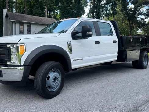 Used 2017 Ford F450 XL w/ Power Equipment Group RWD image 1