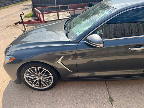 Used 2020 Genesis G70 2.0T AWD/4WD image 5