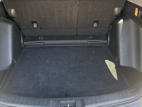 Used 2017 Honda CR-V LX image 12