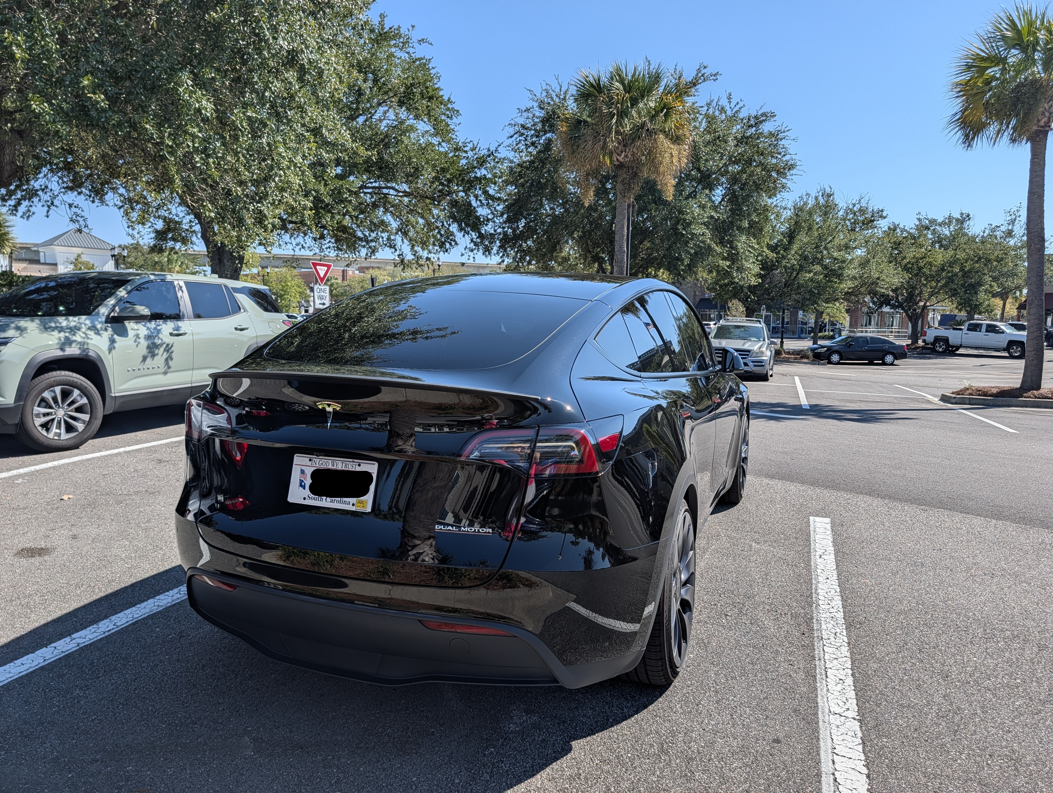 Used 2024 Tesla Model Y Performance AWD/4WD image 6