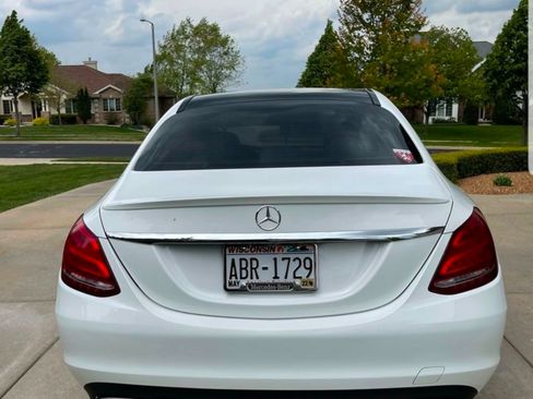 Used 2015 Mercedes-Benz C 300 4MATIC Sedan image 2