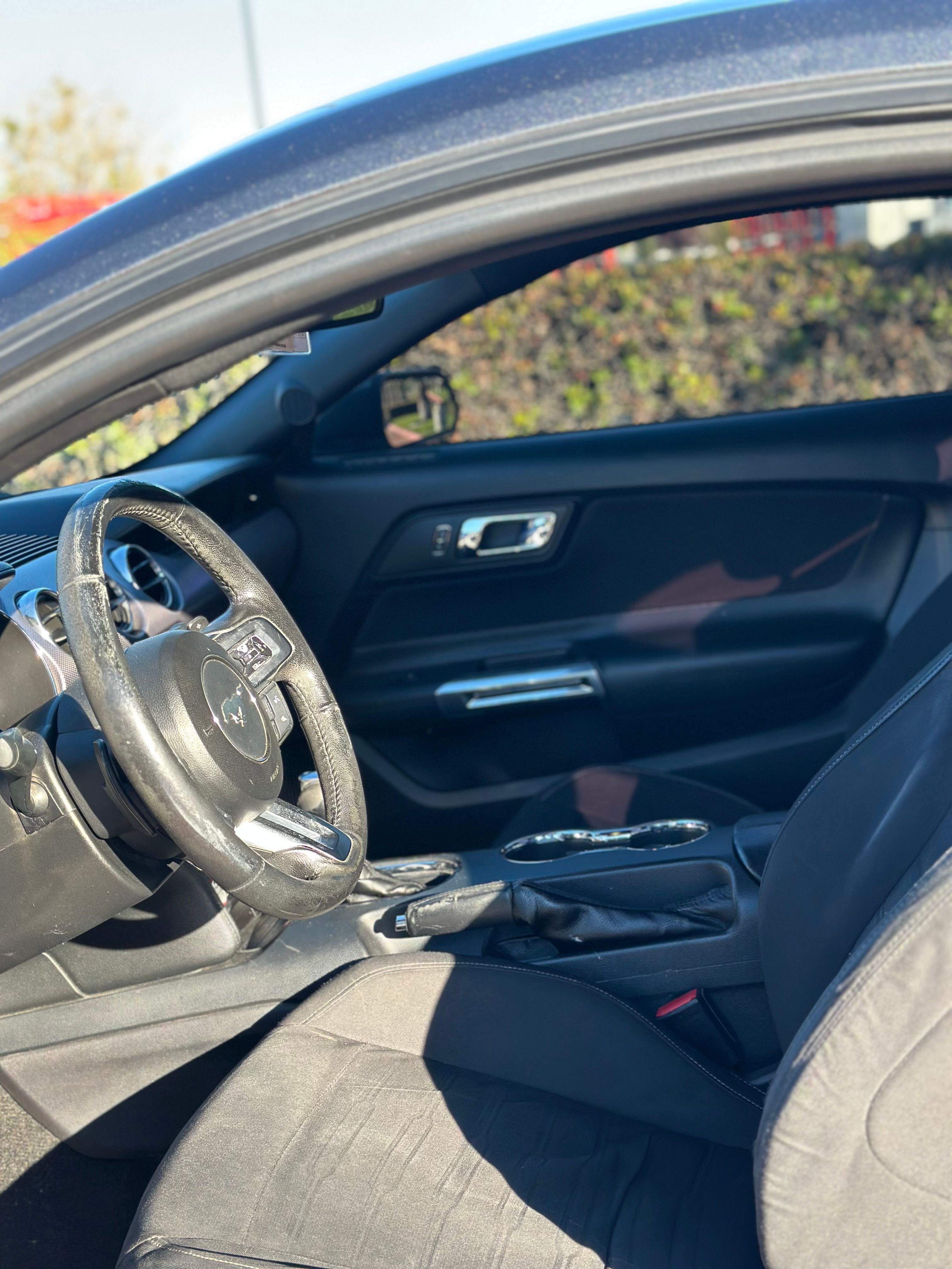 Used 2015 Ford Mustang GT RWD image 14