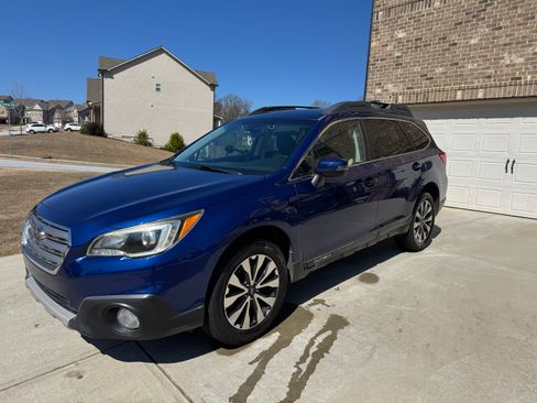 Used 2016 Subaru Outback 3.6R Limited image 6