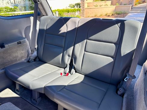 Used 2005 Acura MDX Touring image 21
