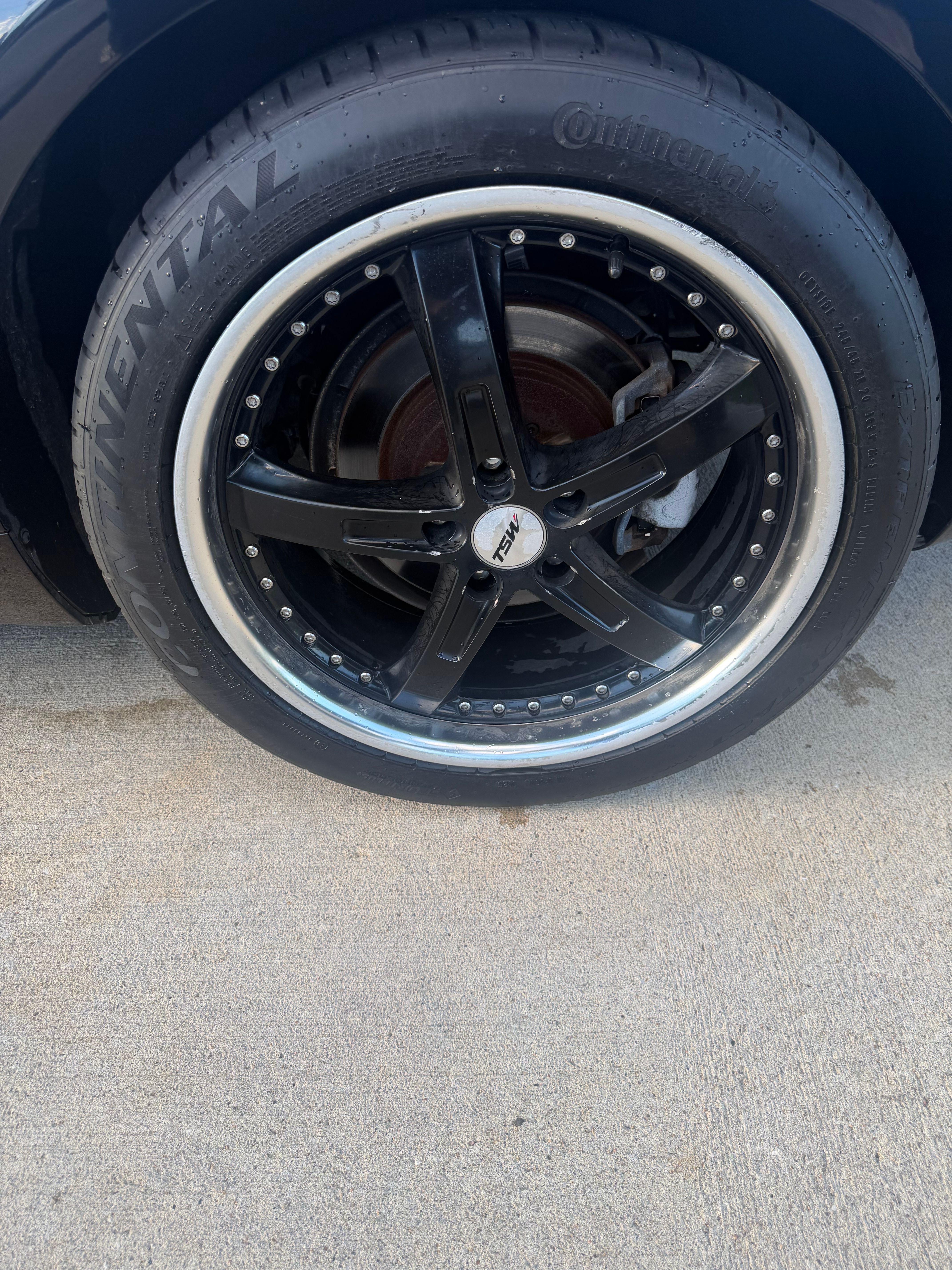 Used 2012 Chevrolet Camaro LS RWD image 6