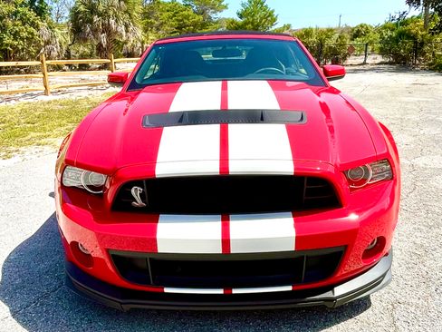 Used 2014 Ford Mustang Shelby GT500 w/ Equipment Group 821A RWD image 8