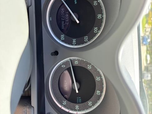 Used 2005 Mercedes-Benz SL 500 image 29