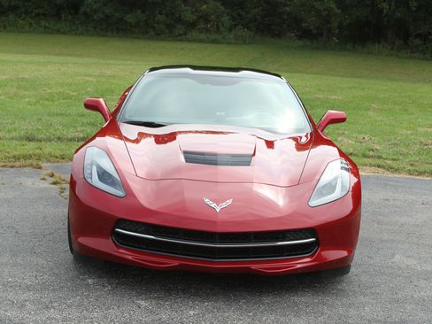 Used 2015 Chevrolet Corvette Stingray Coupe w/ 3LT Preferred Equipment Group image 6
