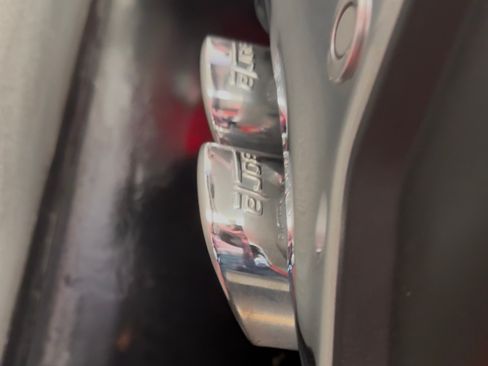 Used 2021 Chevrolet Silverado 1500 LTZ image 9