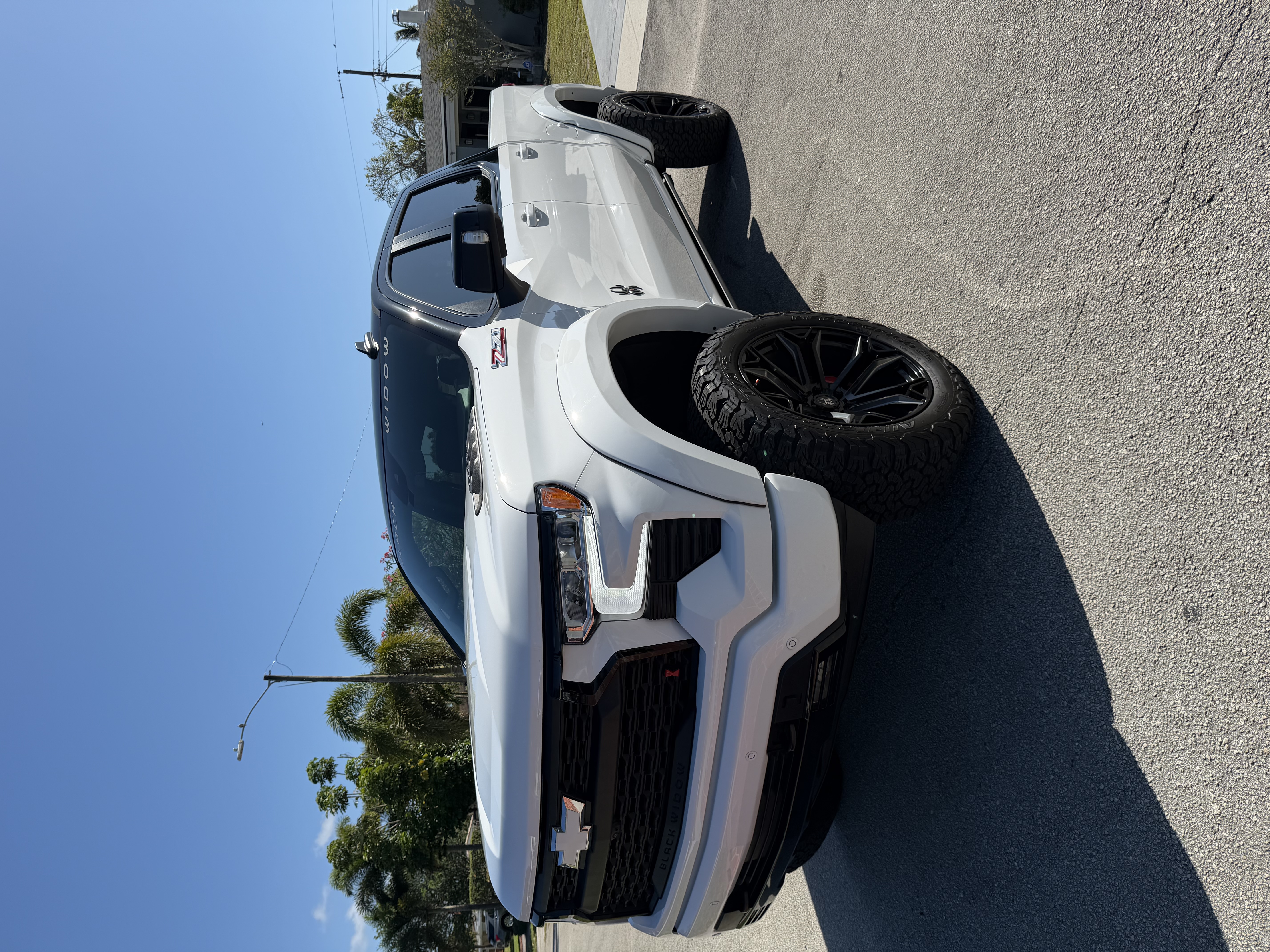 Used 2025 Chevrolet Silverado 1500 RST AWD/4WD image 9