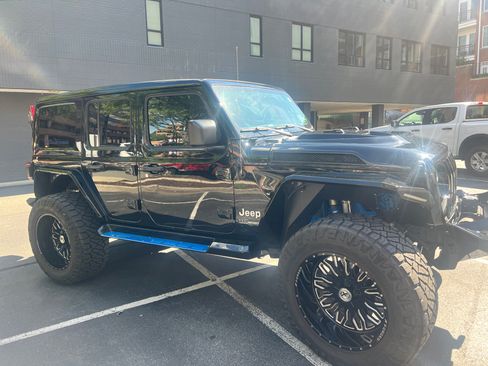 Used 2021 Jeep Wrangler Unlimited Sport w/ Sun And Sound Package AWD/4WD image 2