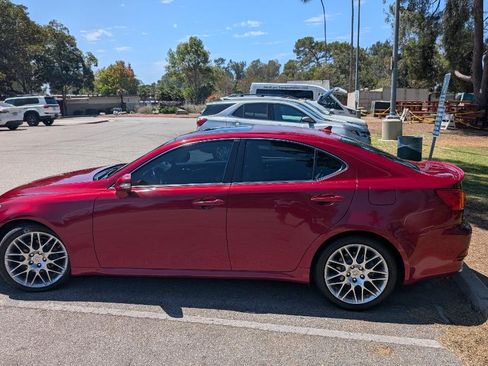 Used 2009 Lexus IS 250 w/ Luxury Plus Pkg w/ 18" Wheels RWD image 6