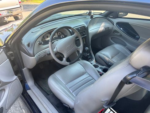 Used 2002 Ford Mustang GT Premium RWD image 6
