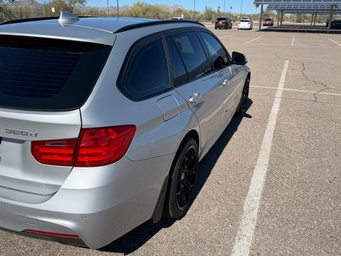 Used 2015 BMW 328d xDrive Wagon image 13