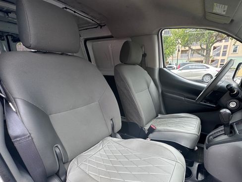 Used 2021 Nissan NV200 S w/ Back Door Glass Package FWD image 17