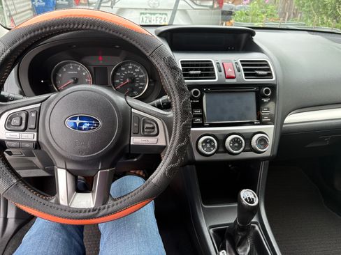 Used 2017 Subaru Crosstrek 2.0i Premium image 8