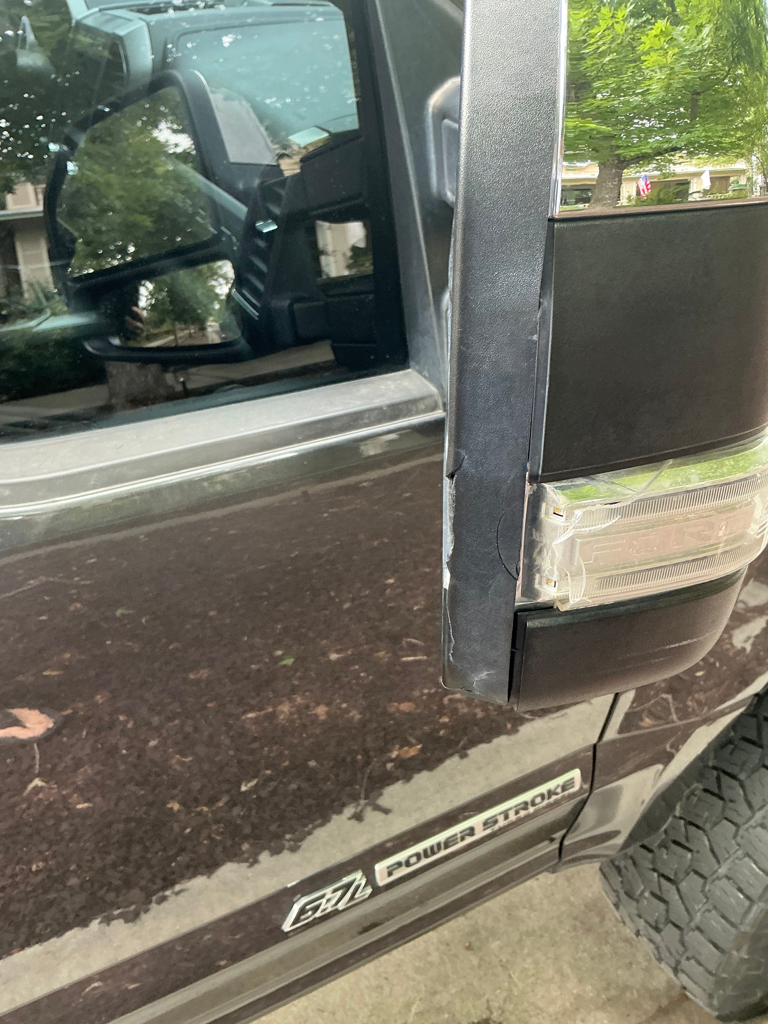 Used 2019 Ford F350 Lariat w/ Lariat Ultimate Package AWD/4WD image 14