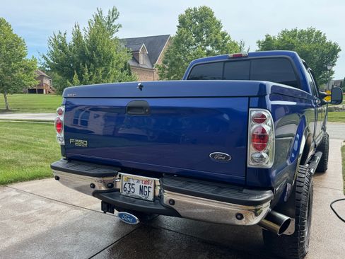 Used 2003 Ford F350 Lariat AWD/4WD image 5