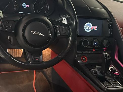 Used 2017 Jaguar F-TYPE SVR image 13