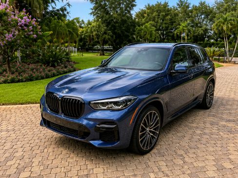 Used 2023 BMW X5 sDrive40i w/ M Sport Package RWD image 2