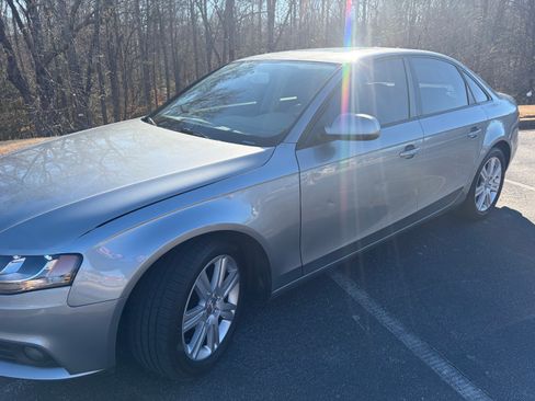 Used 2010 Audi A4 2.0T Premium image 2